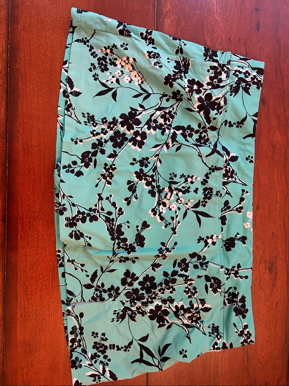 Garnet Hill Women’s Floral Tankini Set in Aqua Swim Top & Skirt size 10 - Picture 3 of 16